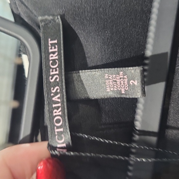 Victoria's Secret Black and White Dress Size 2 - Picture 3 of 8